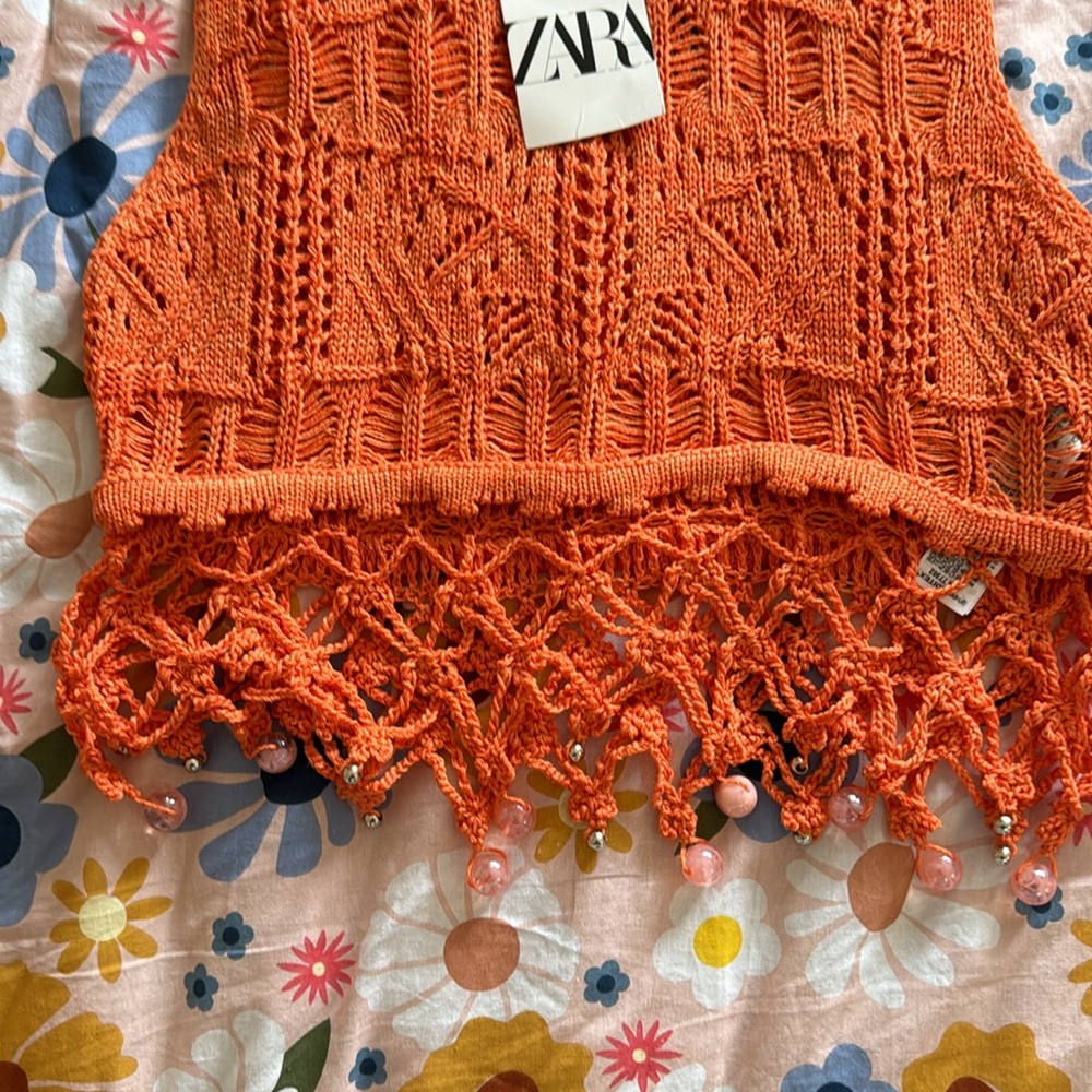Zara Crochet Knit Vest Beaded Sz sm Trend Crop Fringe - Picture 6 of 8